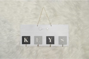 Ahşap Anahtar Askısı El Yapımı 34x15cm